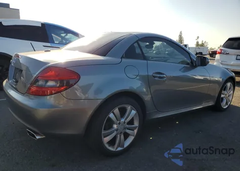 2010 Mercedes-Benz Slk 300 from USA, damaged, VIN WDBWK5EA0AF232145